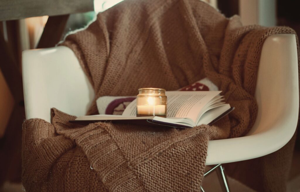 Create a calm space at home that feels realistic, cozy, and yours. Here’s how to design a “calm corner” that helps working moms reset between chaos and calm.