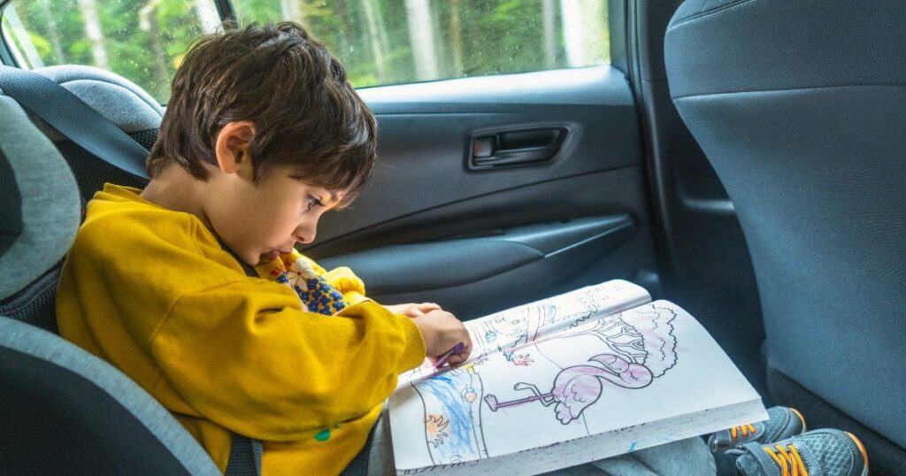 15 Screen-Free Car & Travel Activities for Long Summer Drives calm down screen free activities for kids. (1)
